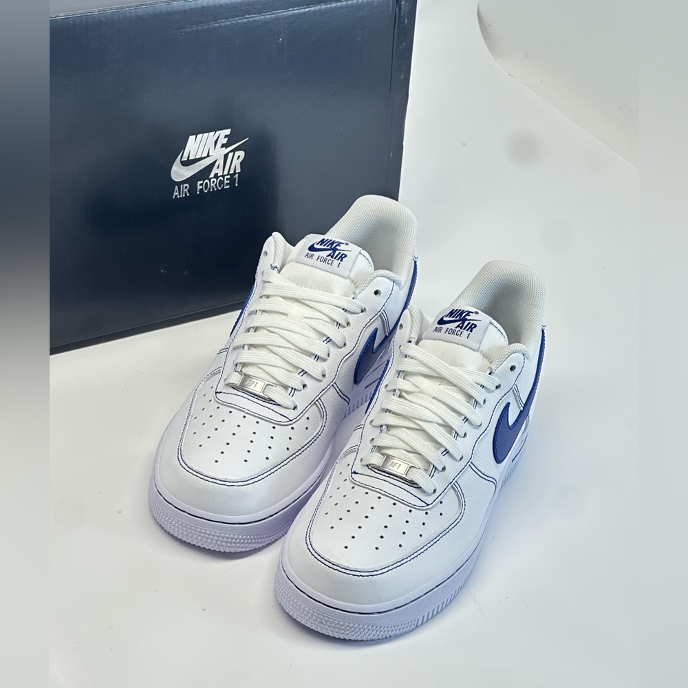 Nike Air Force 1 Low '07 LV8 White Deep Royal Blue - Picture 2 of 7